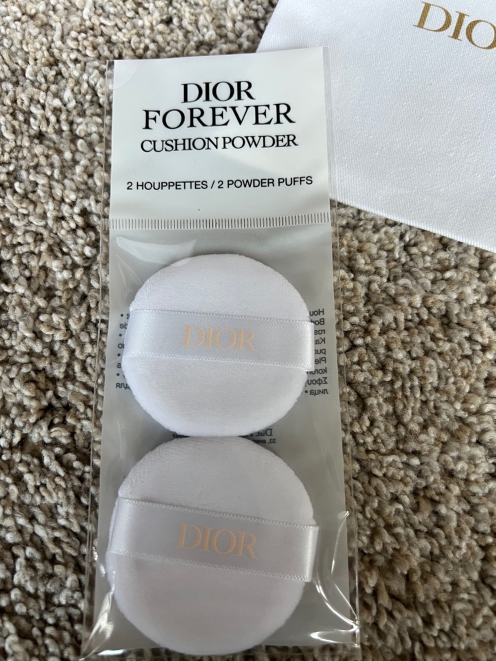 Dior White Cushion Powder Puffs & Miss Dior Sample New - Picture 2 of 7
